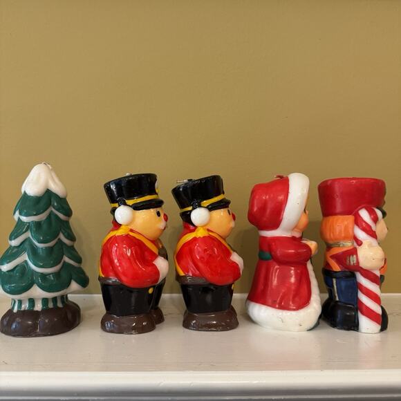 Vintage Christmas Candles 5 Wax Figures 3 Toy Soldiers 1 Girl Caroler 1 Tree VTG - Picture 10 of 13